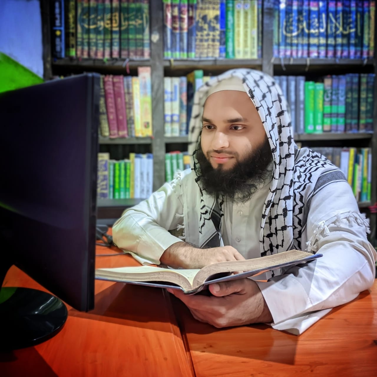 মুফতী খালিদ হাসান